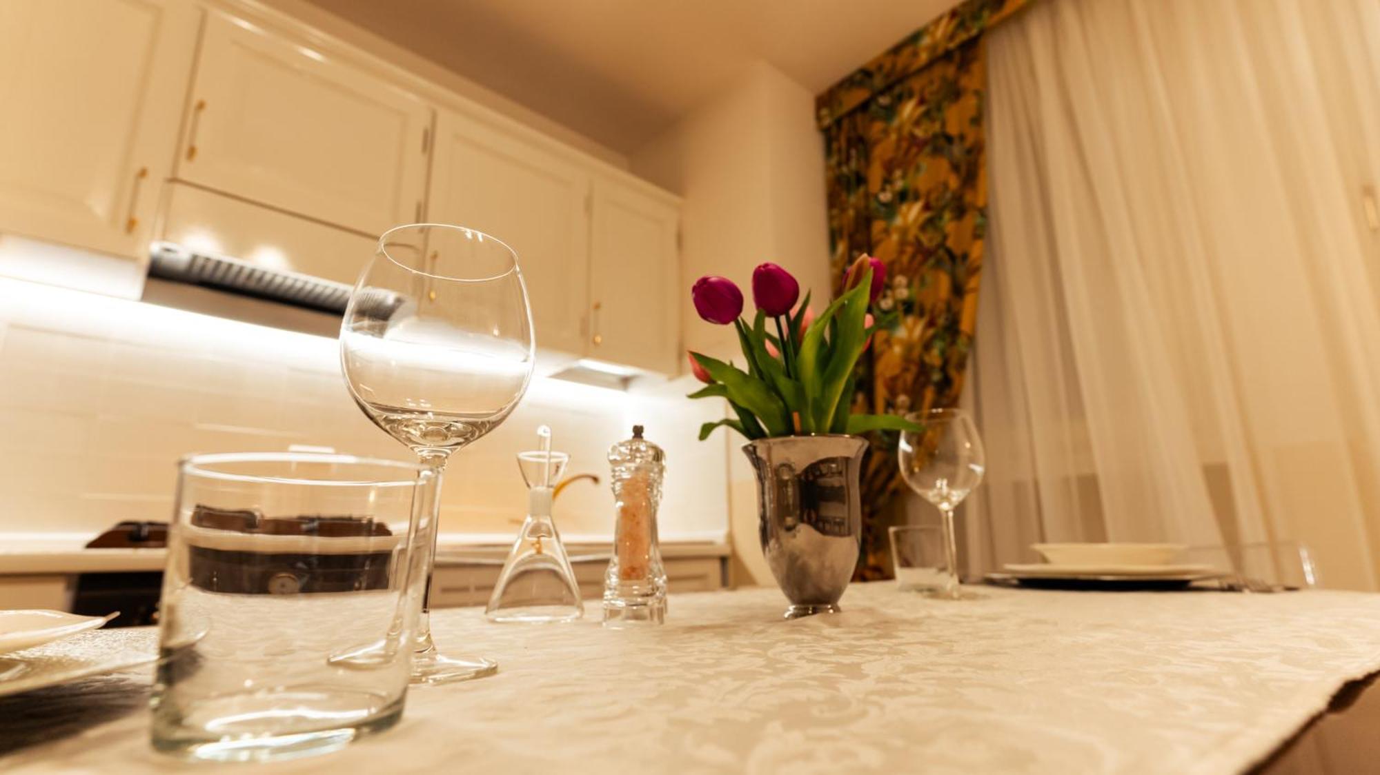 New Cozy Apartment - City Centre ليكو المظهر الخارجي الصورة